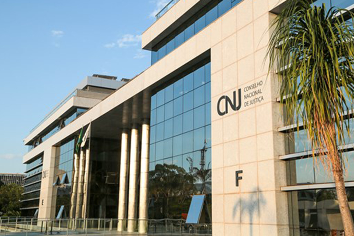 CNJ adota posição contra o golpe do falso advogado
